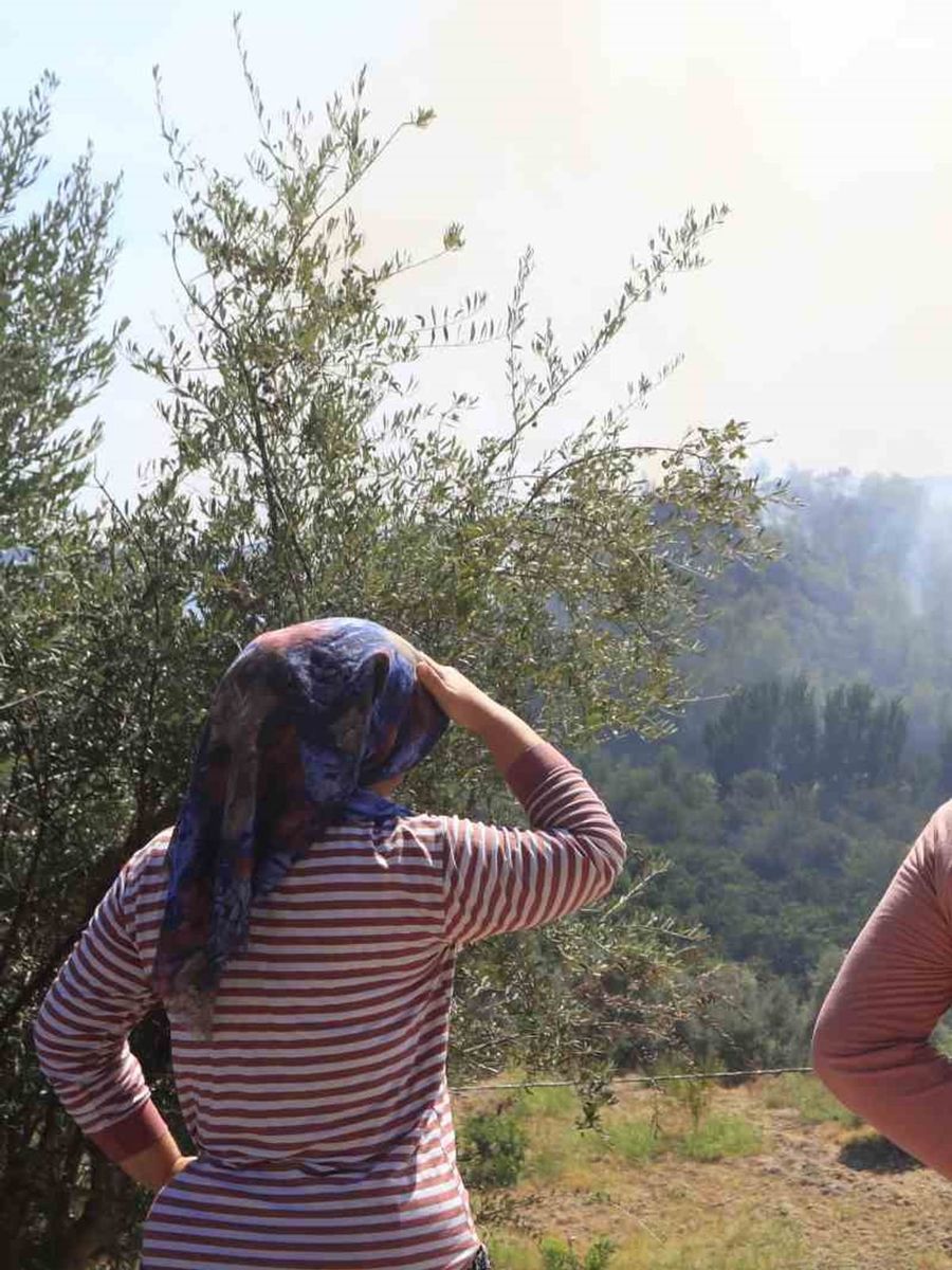 Antalya’da yangının 21. saatinde vatandaşın tedirgin bekleyişi sürüyor