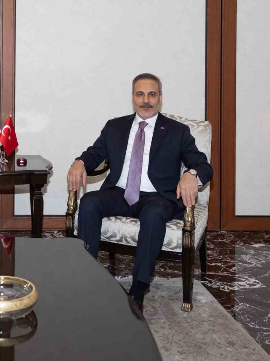 Bakan Fidan, KKTC Başbakanı Üstel ile görüştü