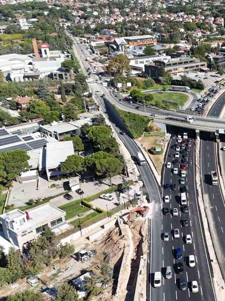 Bursa’da Mudanya Yolu’ndaki yeni köprü trafiğe açıldı: Trafik akışı yeniden düzenlendi