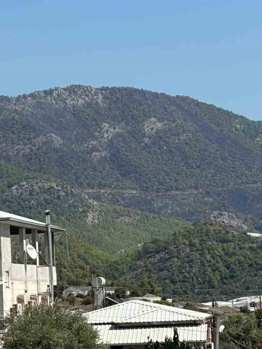 Bozyazı’daki orman yangını kontrol altına alındı