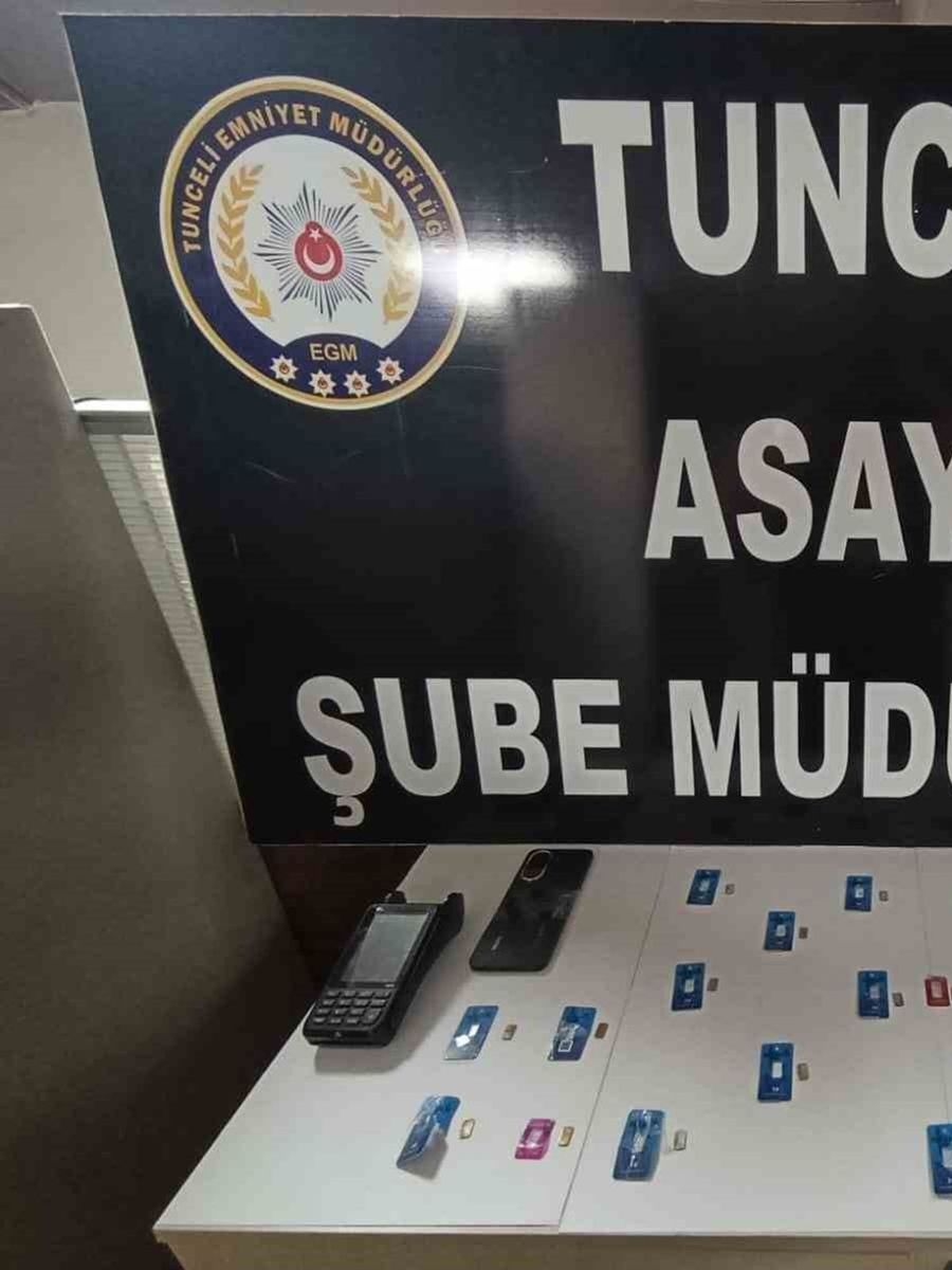 Sahte altınla kuyumcuları dolandıran 2 şüpheli yakalandı