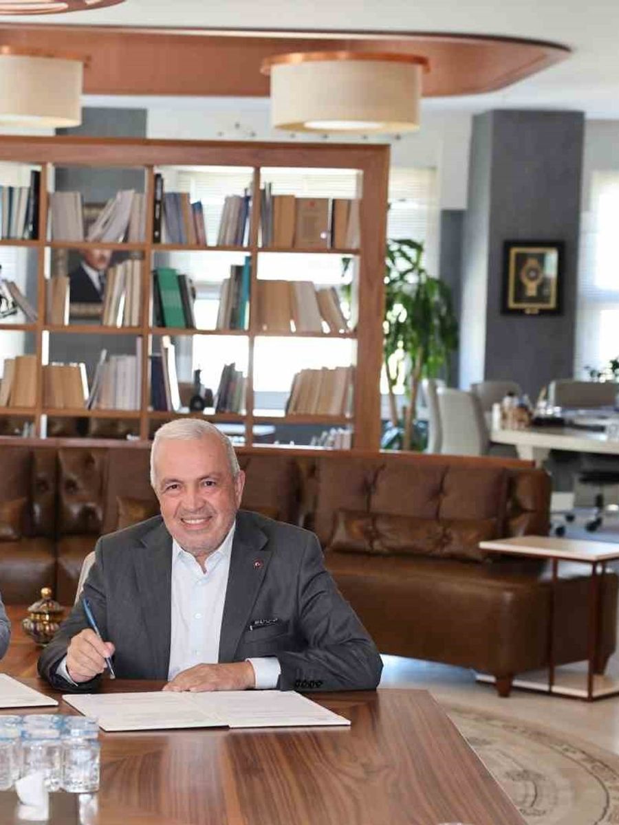 Nilüfer Belediyesi ve NOSAB gençleri geleceğe hazırlıyor