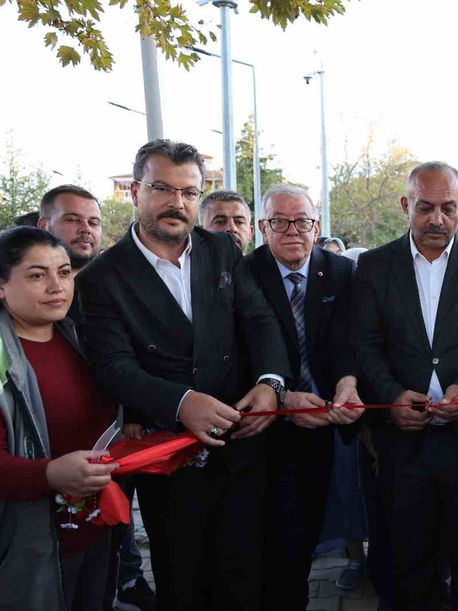 Kırıkkale’de iki park törenle hizmete açıldı