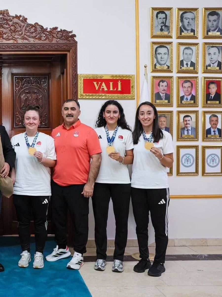 Erzincan’ın milli sporcuları 5 altın madalyayla gururlandırdı