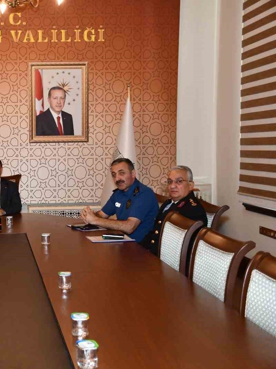 Üniversiteler ve öğrenci yurtlarında güvenlik tedbirleri değerlendirildi