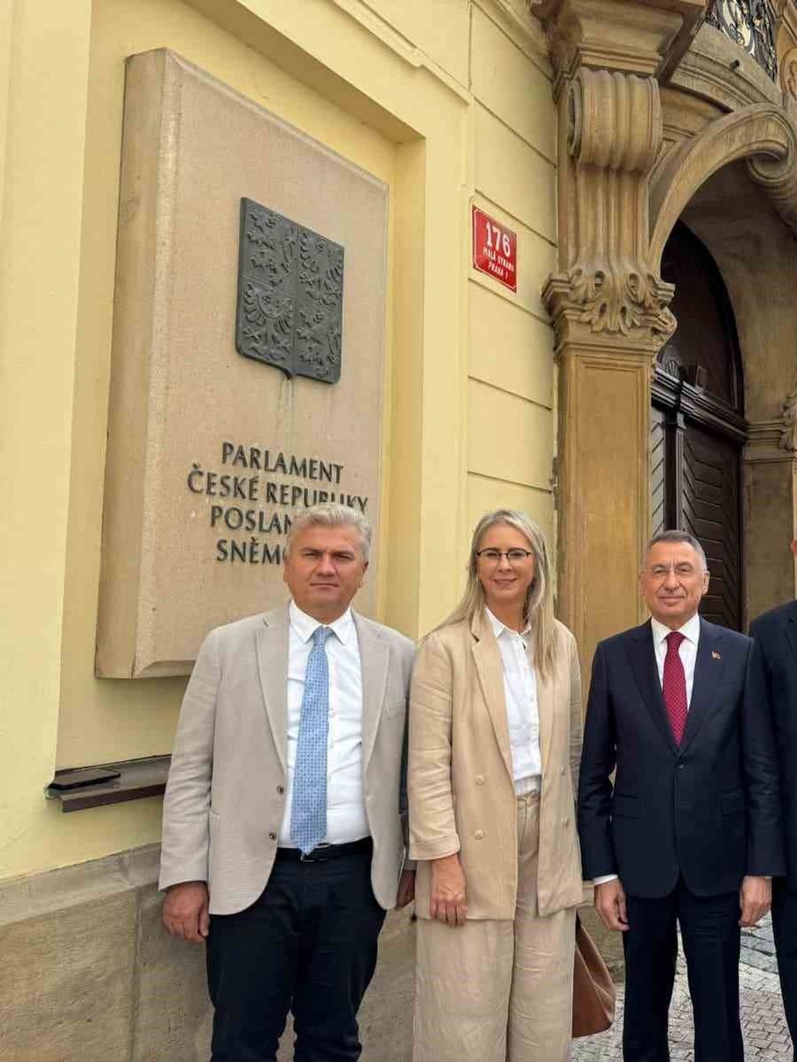 TBMM Dışişleri Komisyonu Başkanı Oktay’dan Çekya’ya Gazze çağrısı