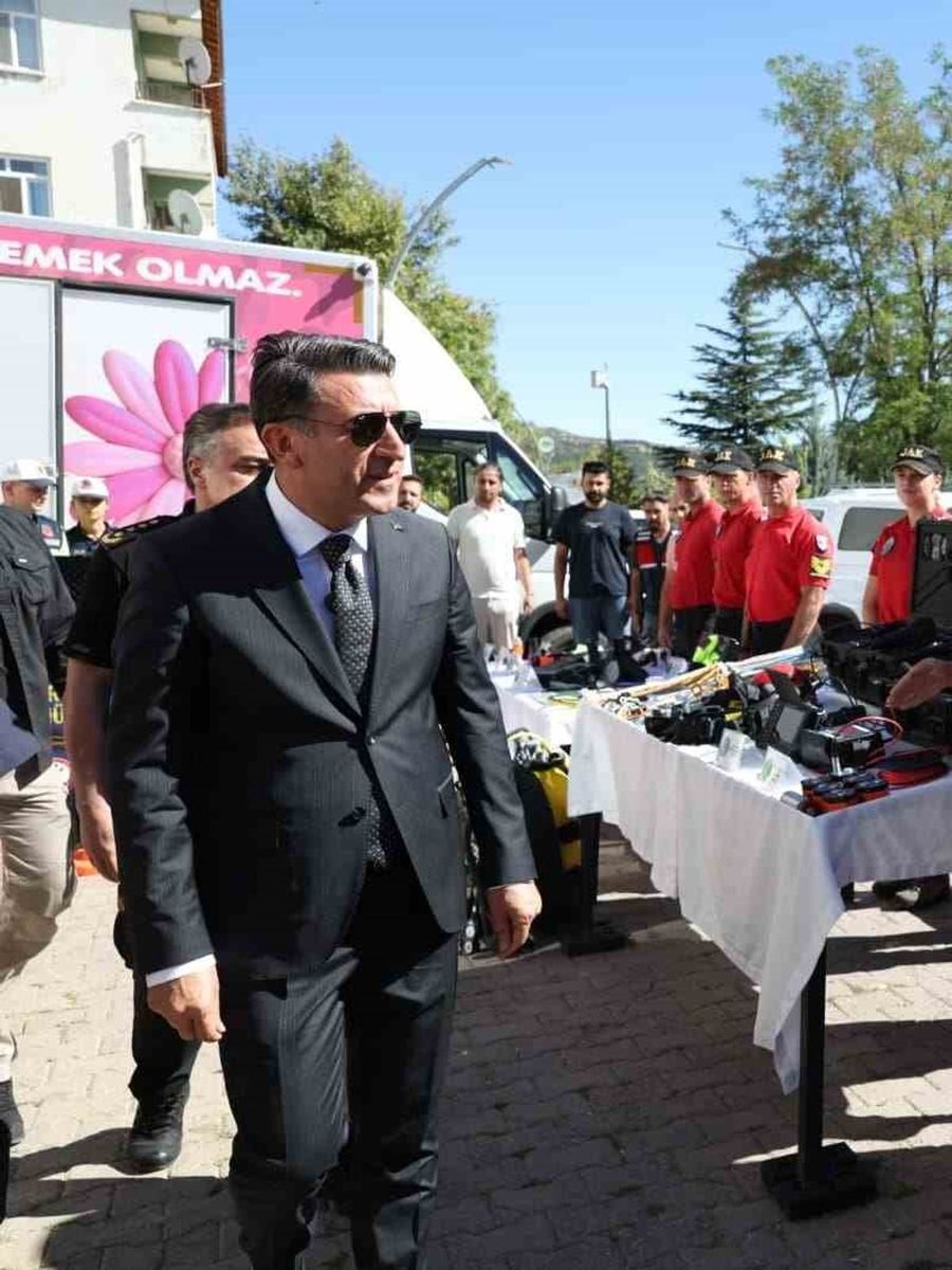 Vali Aygöl: "Uyuşturucunun ismine bile tahammülümüz yok, kimseye nefes aldırmıyoruz"