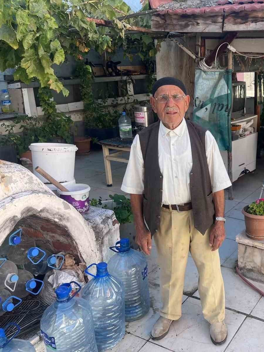 Bir asrı geride bıraktı, uzun yaşamın sırlarını anlattı