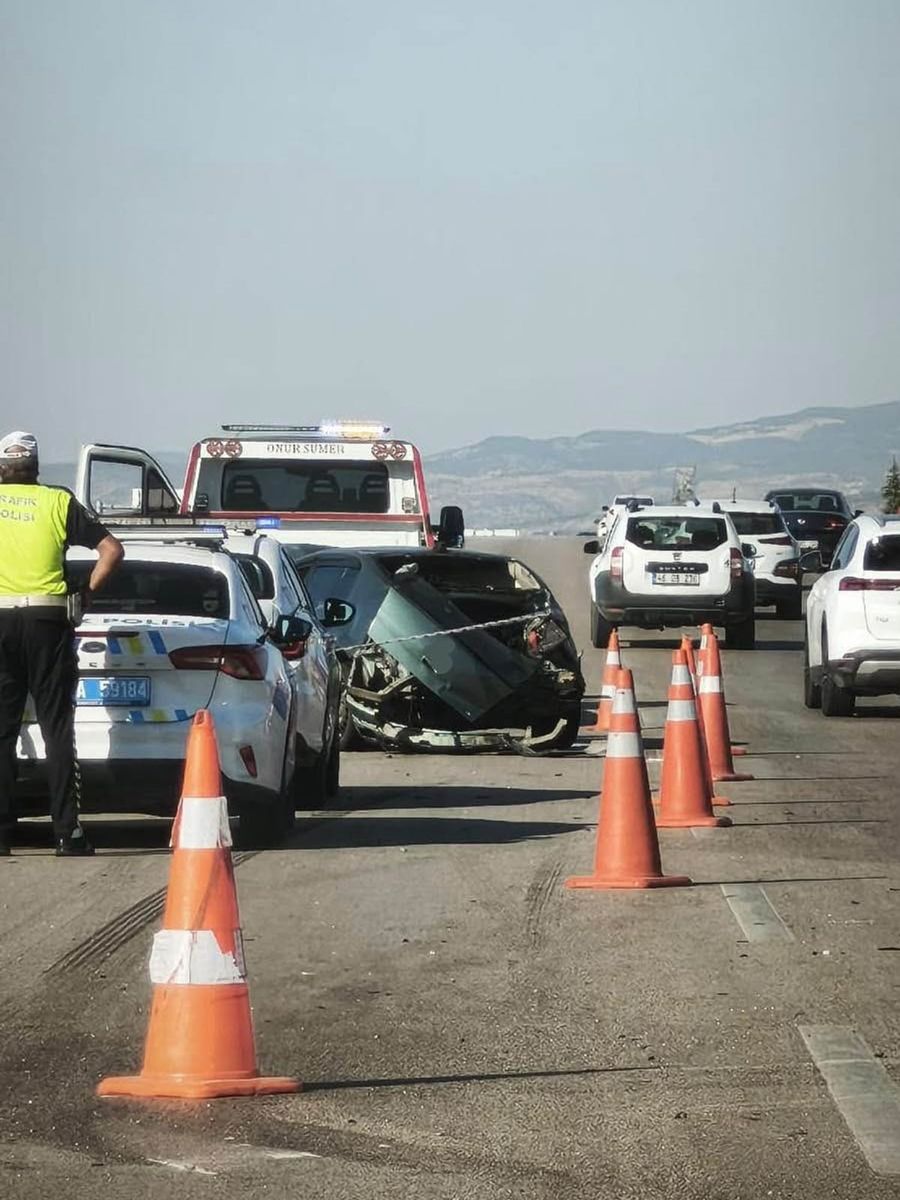 Ankara’da yakıt tankeri ile otomobil çarpıştı: 2 yaralı
