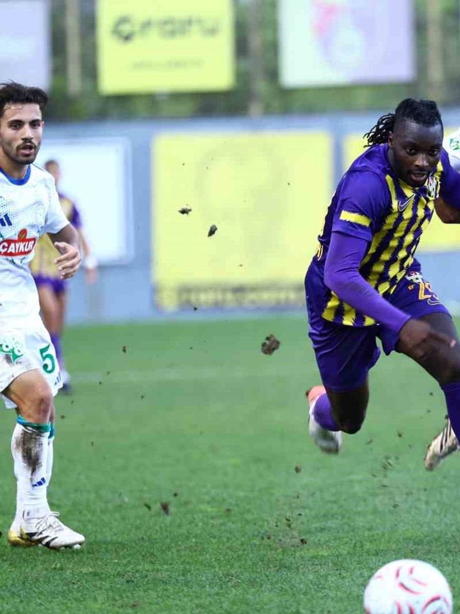 Trendyol Süper Lig: Eyüpspor: 0 - Çaykur Rizespor: 2 (Maç sonucu)