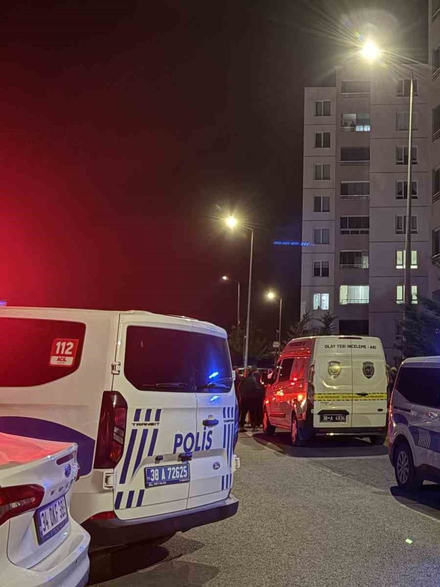 Kayseri’de tabancayla kafasına ateş eden şahıs hayatını kaybetti