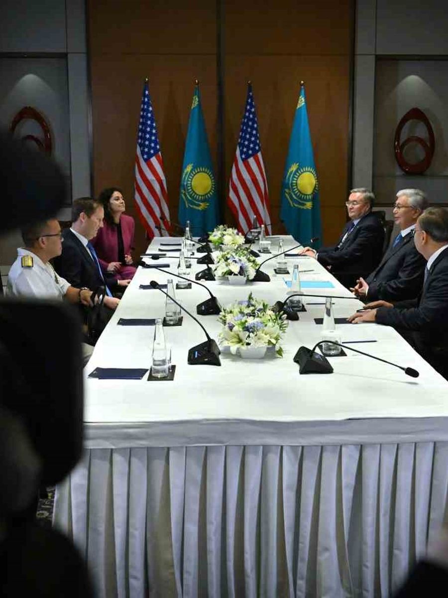 Tokayev, Trump’ın özel temsilcisi Gor ile görüştü