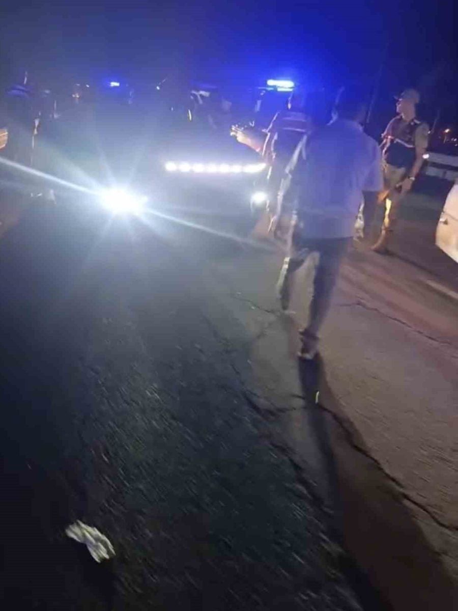 Şanlıurfa’da damperi açık kamyon kazaya neden oldu: 7 yaralı