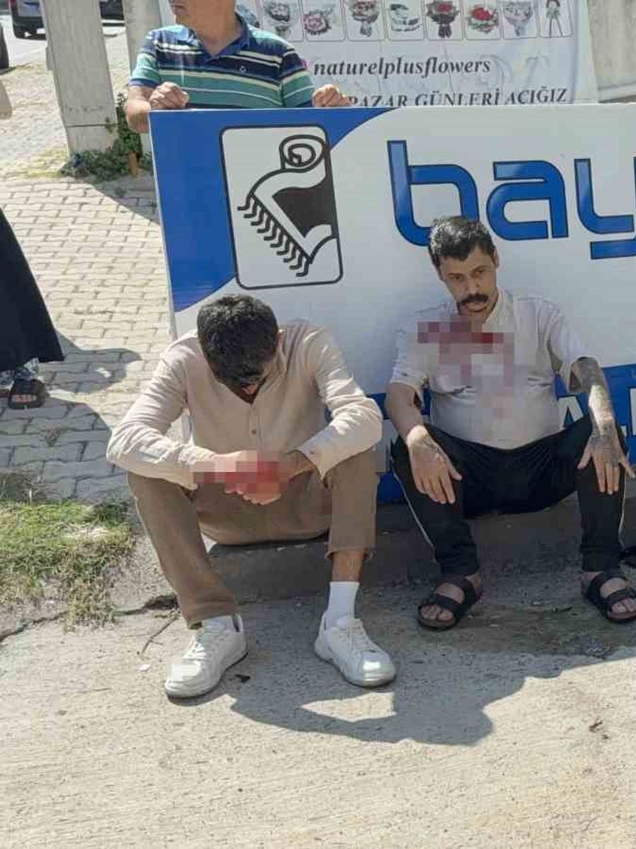 Samsun’da 2 otomobile çarpıp savrulan araç duvara çarptı: 3 yaralı