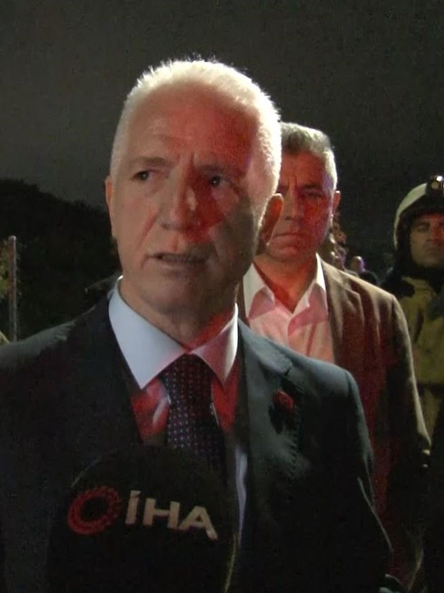 İstanbul Valisi Gül: "2 hemşehrimiz vefat etti, 8 kişi de yaralı şekilde hastanelere nakledildi"