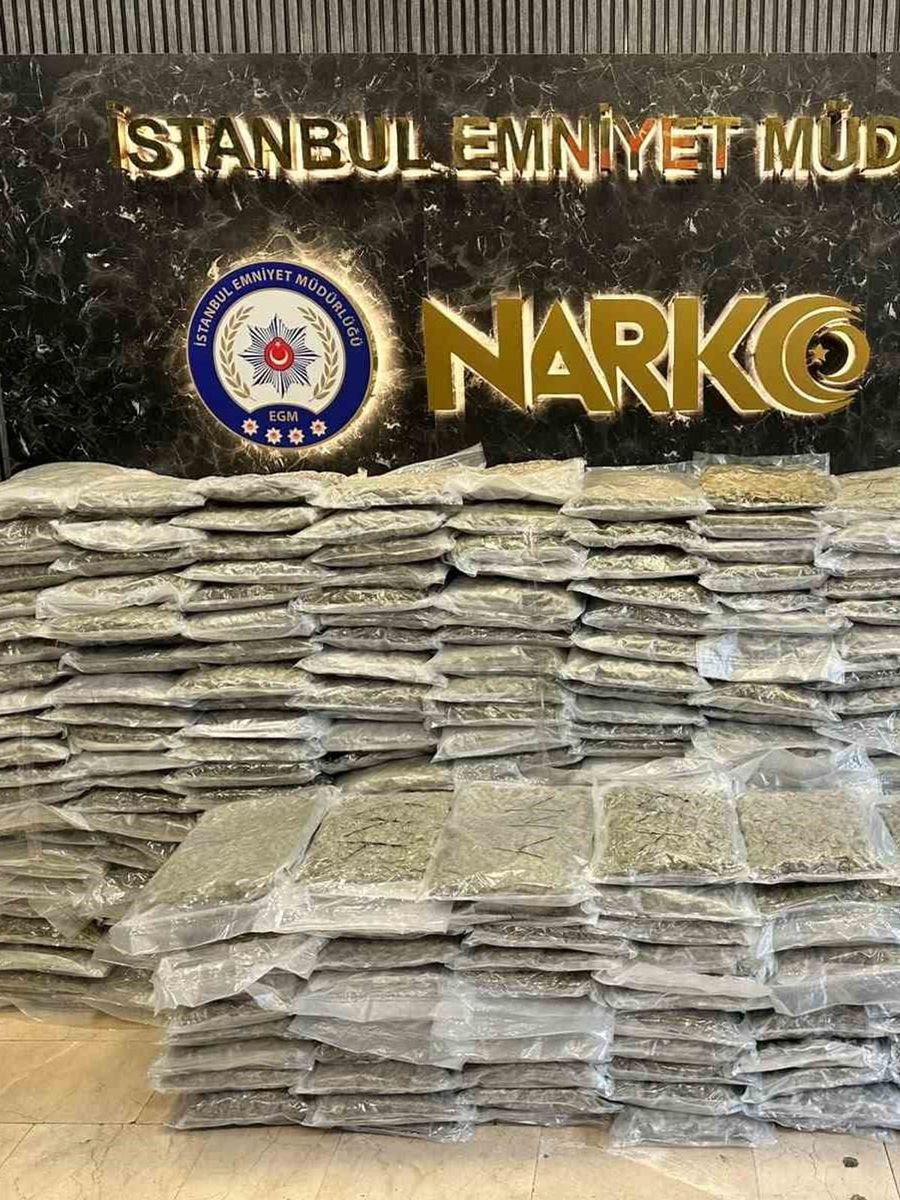 İstanbul’da 409 kilo uyuşturucu ele geçirildi