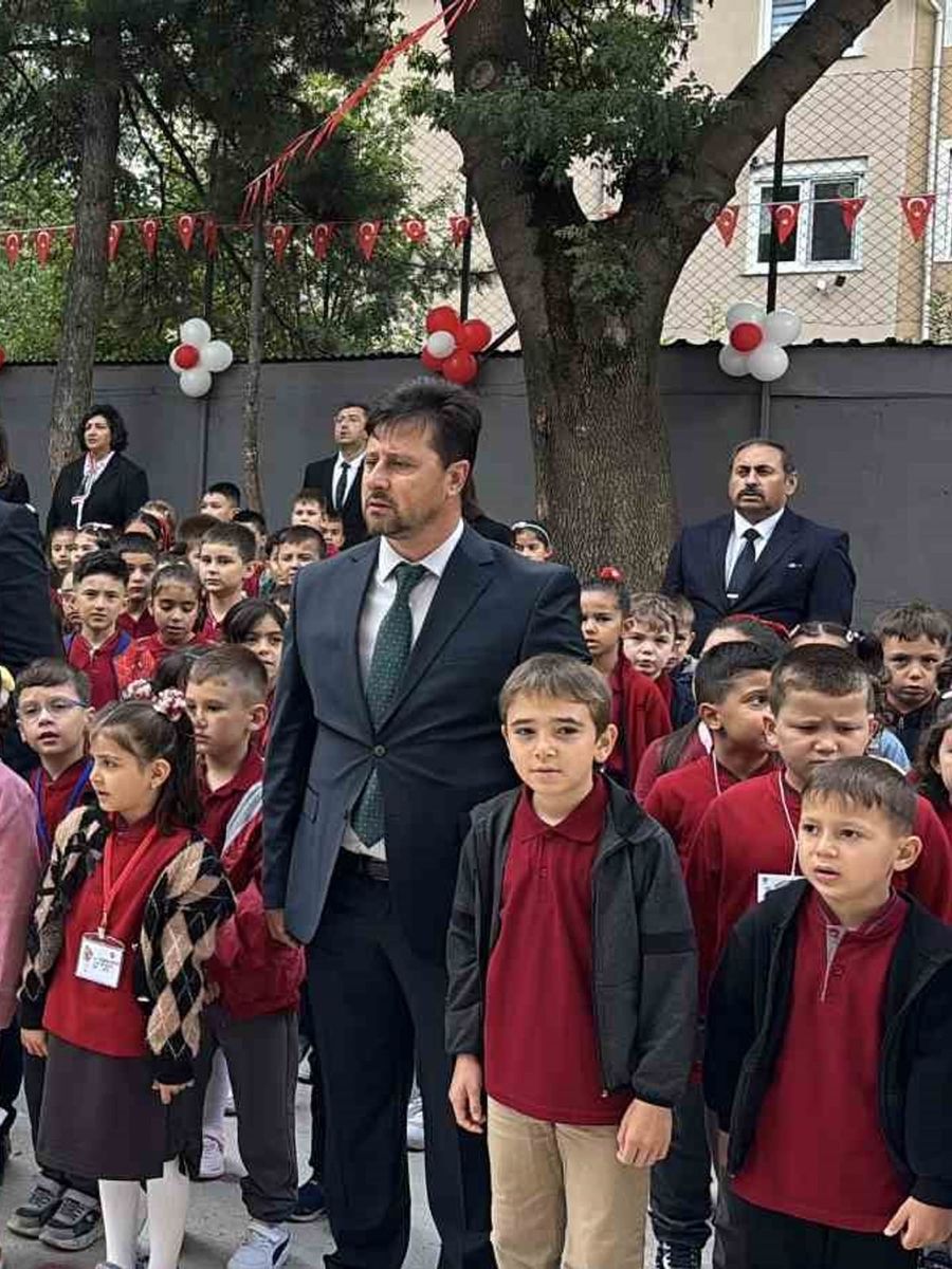 Bolu’da 2026-2027 eğitim-öğretim yılı ilk ders ziliyle başladı