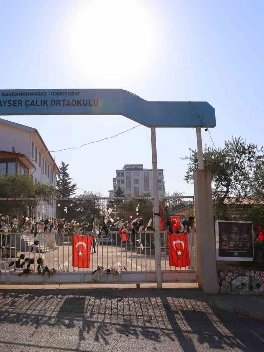 Okul saldırısının gerçekleştiği Ayser Çalık Ortaokulu yeni eğitim öğretim yılında sessiz kaldı