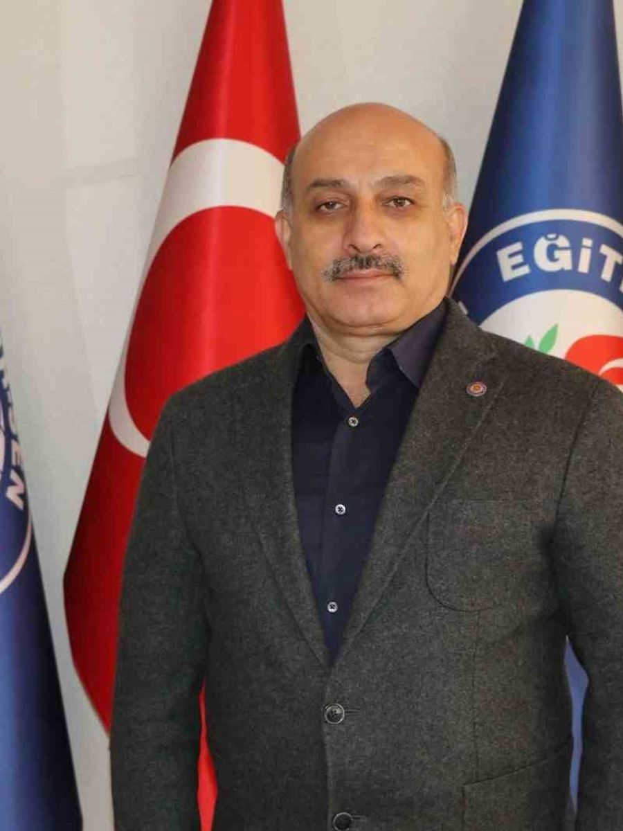 Eğitim Bir-Sen Adana Şube Başkanı Sarıgeçili : "Eğitimde vizyonumuz günübirlik tedbirler değil, kalıcı çözüm olmalıdır"