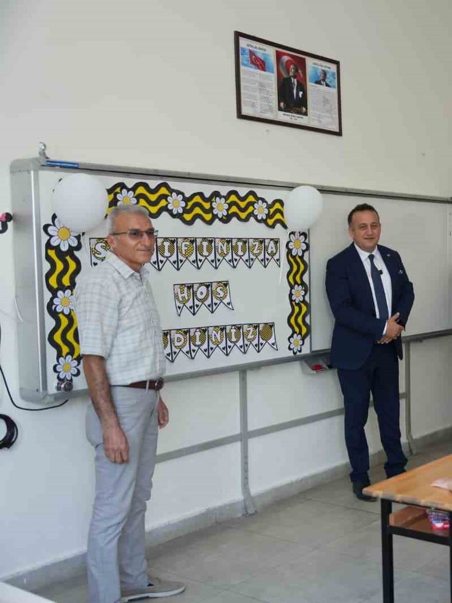 Başkan Ural: "Çocukların okul sevinci bize enerji verdi"