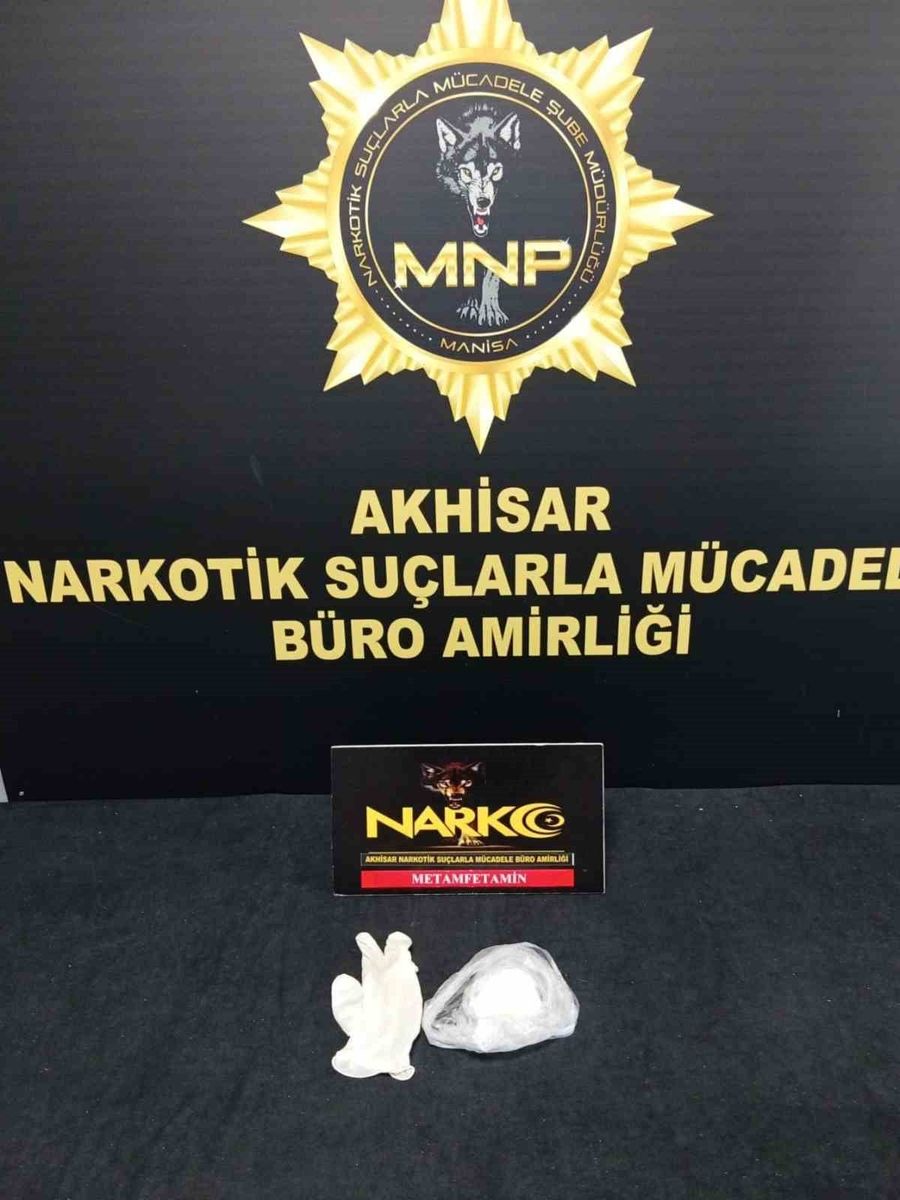 Akhisar’da uyuşturucu operasyonunda 2 şüpheli tutuklandı