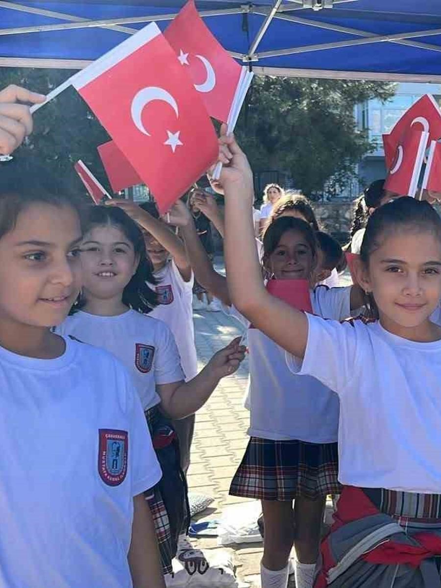 Çanakkale’de 80 bin öğrenci ders başı yaptı