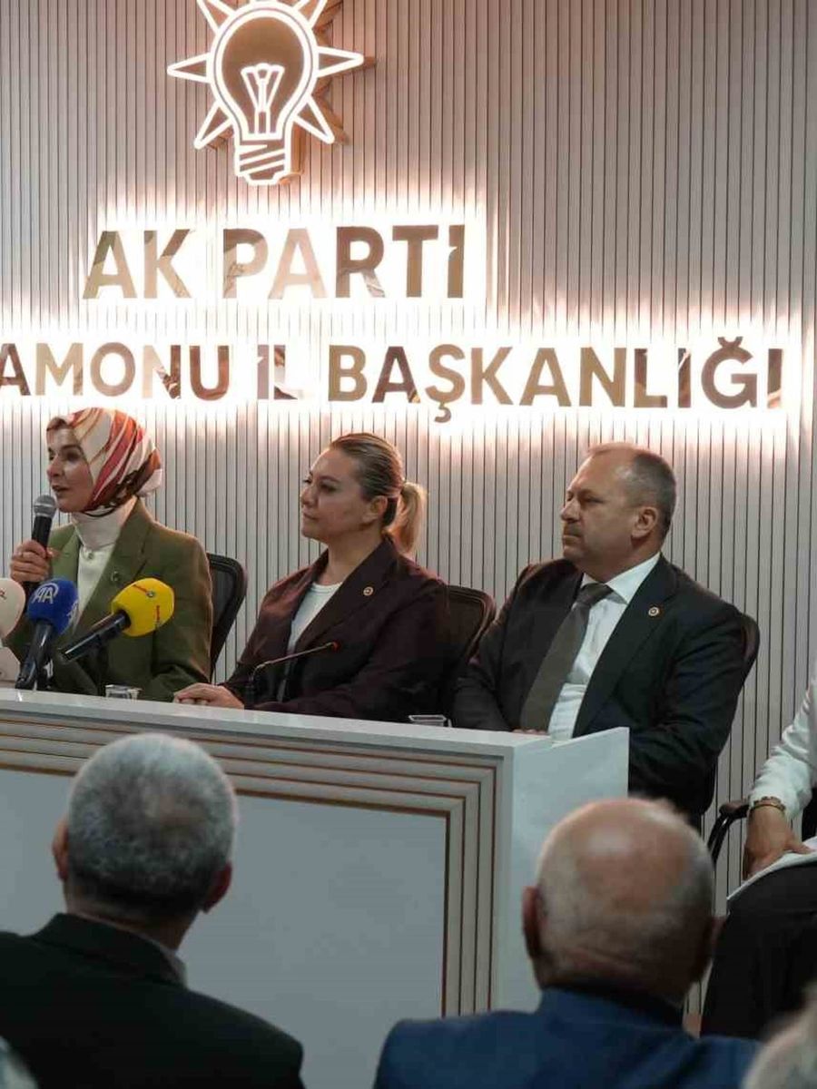 Bakan Mahinur Özdemir Göktaş: "Politikalarımızın merkezine aile kurumunu konumlandırıyoruz"