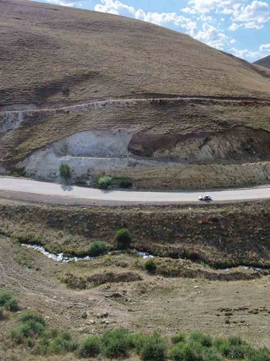 Erzurum’da bir gizemli yol daha: Araçlar vites boştayken yokuş yukarı gidiyor