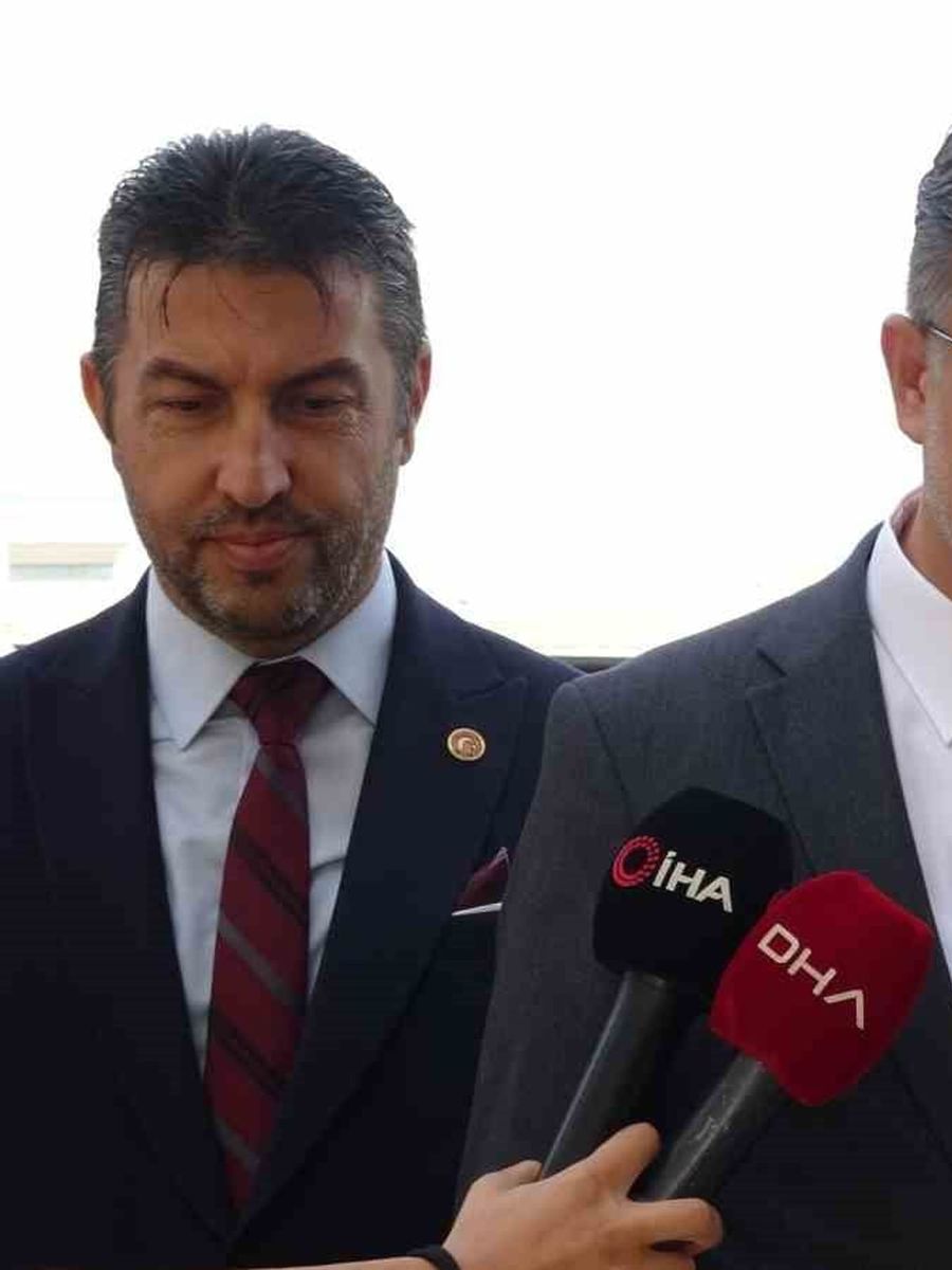 Çanakkale Onsekiz Mart Üniversitesi Rektörü Erenoğlu: "Cem Yılmaz’ın sağlık durumu iyi"