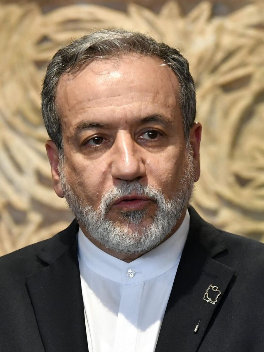 Bakan Fidan, İranlı mevkidaşı Arakçi ile telefonda görüştü