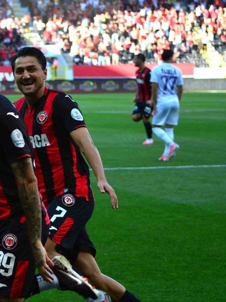 Trendyol Süper Lig: Kasımpaşa: 1 - Amed Sportif Faaliyetler: 0 (İlk yarı)