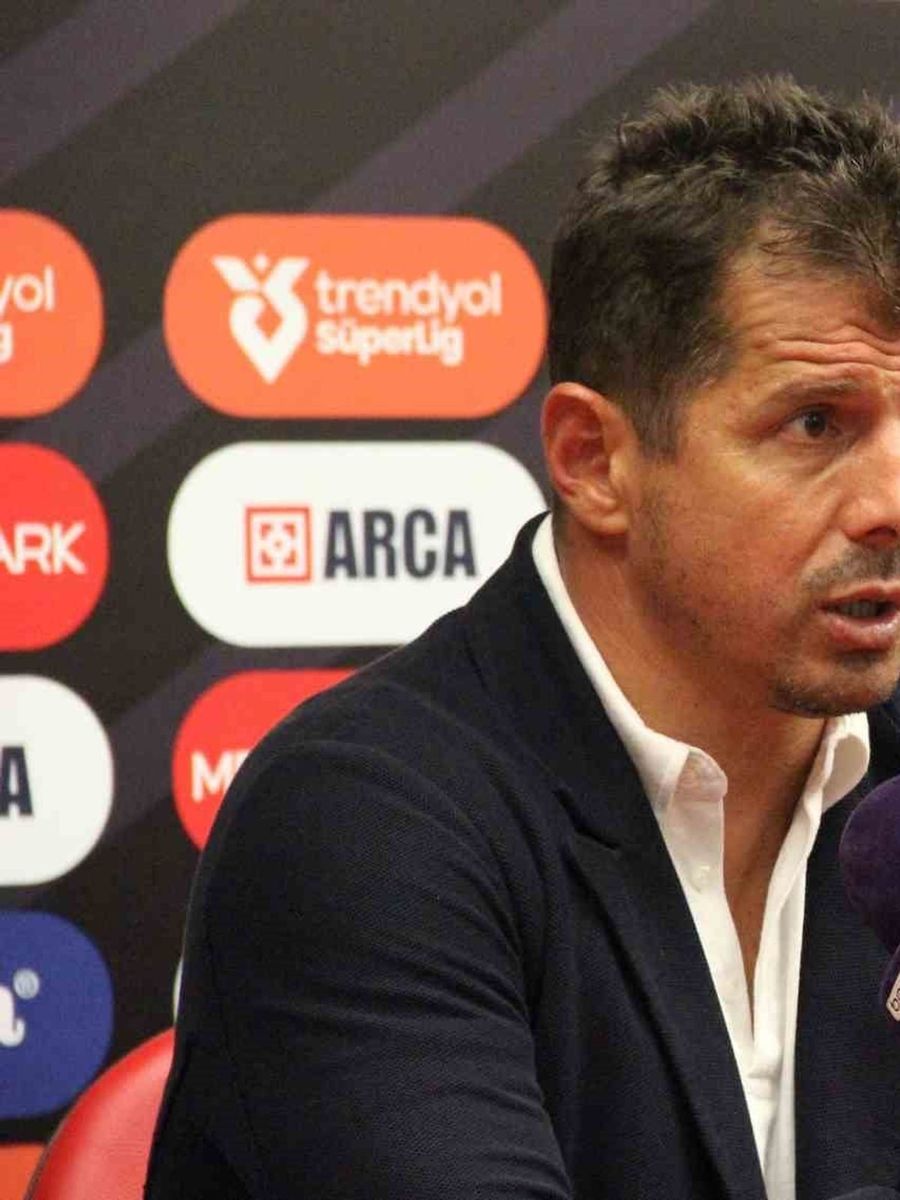 Emre Belözoğlu: "Türkiye’de bu hakemlerle zor bir sene Türk futbolunu bekliyor"