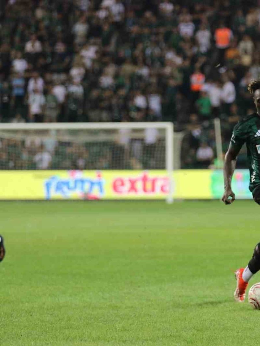 Trendyol Süper Lig: Trabzonspor: 3 - Gençlerbirliği: 0 (İlk yarı)