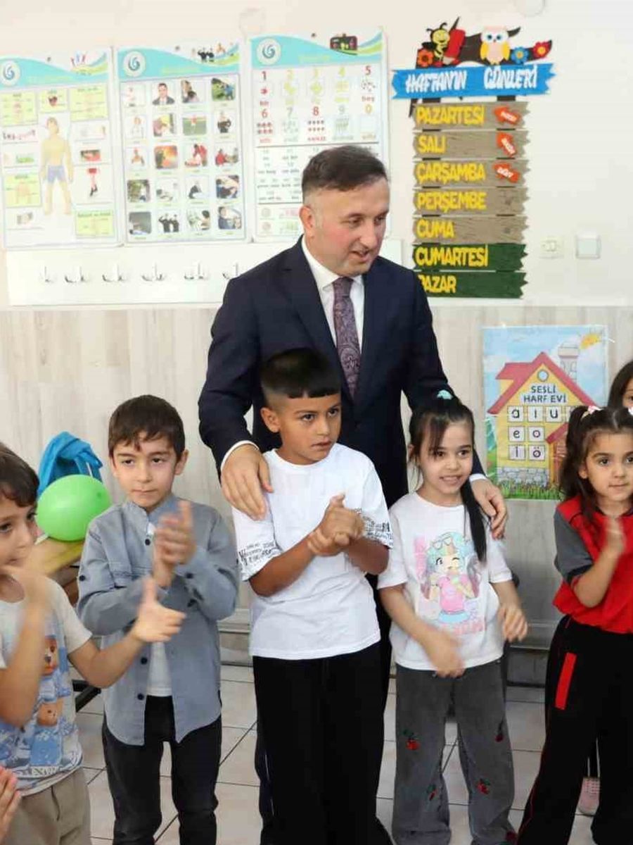 Sivrihisar’da miniklerin okul heyecanı başladı
