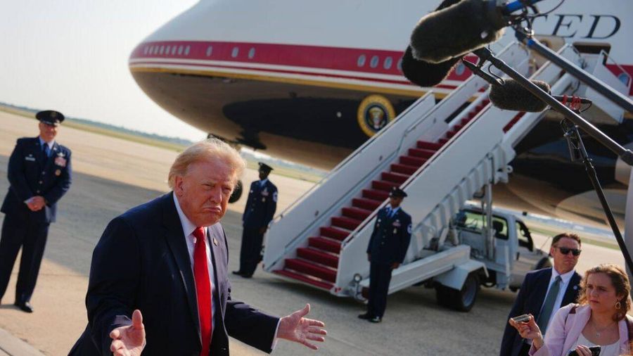 Trump'ın Katar'dan Hediye Uçağıyla İrlanda Ziyareti Güvenlik Endişeleriyle Gündemde