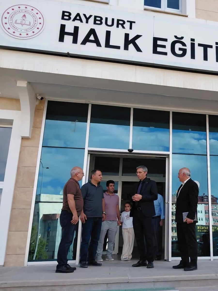 Bayburt’ta 6 okul yeni binalarına taşındı