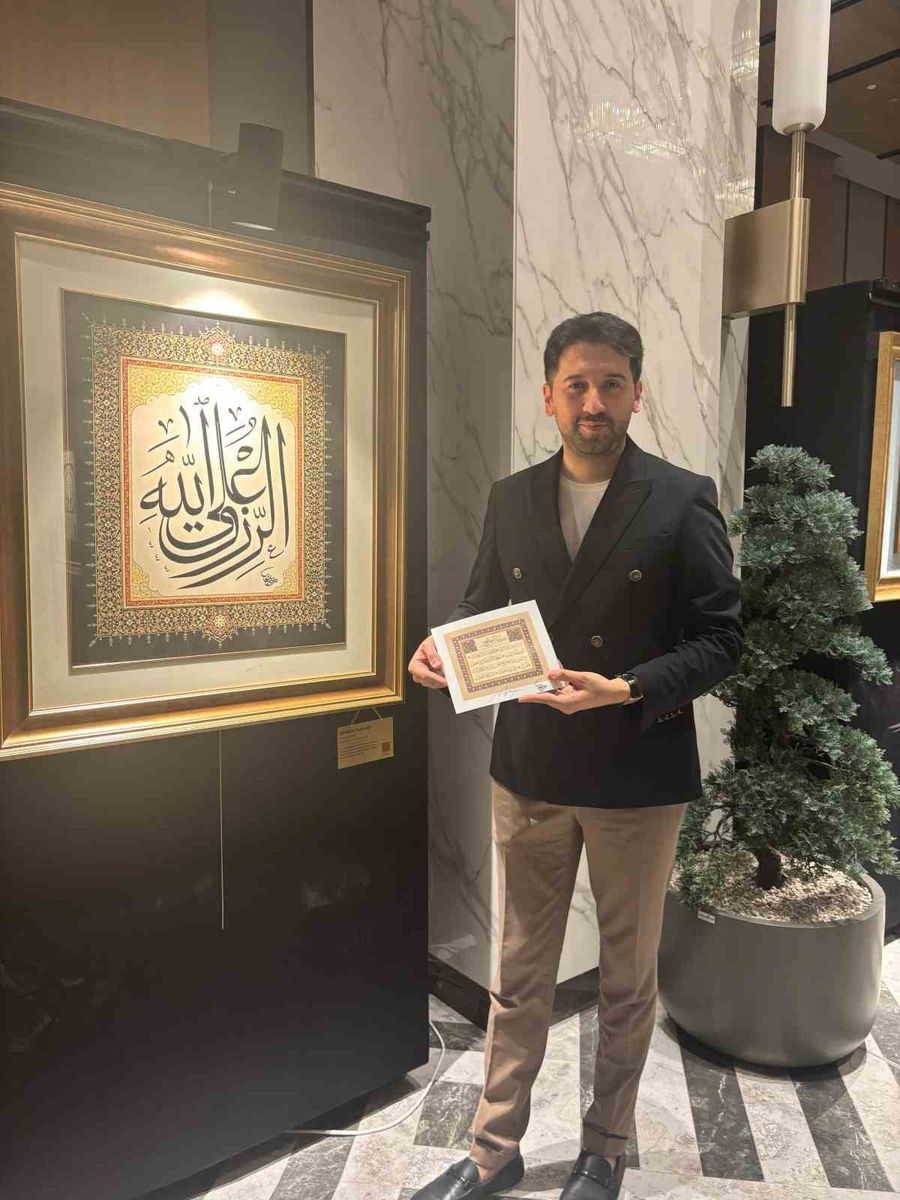 Marmaris’te denizin rüzgarı, sanatın izleriyle buluştu