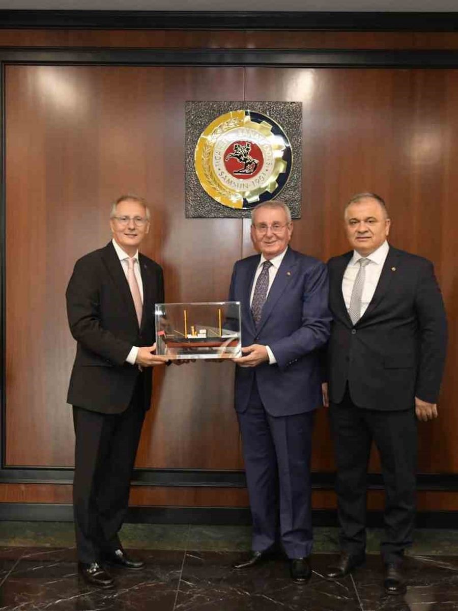 Murzioğlu: "Ev tekstili ülke ekonomimizin lokomotif sektörlerinden"