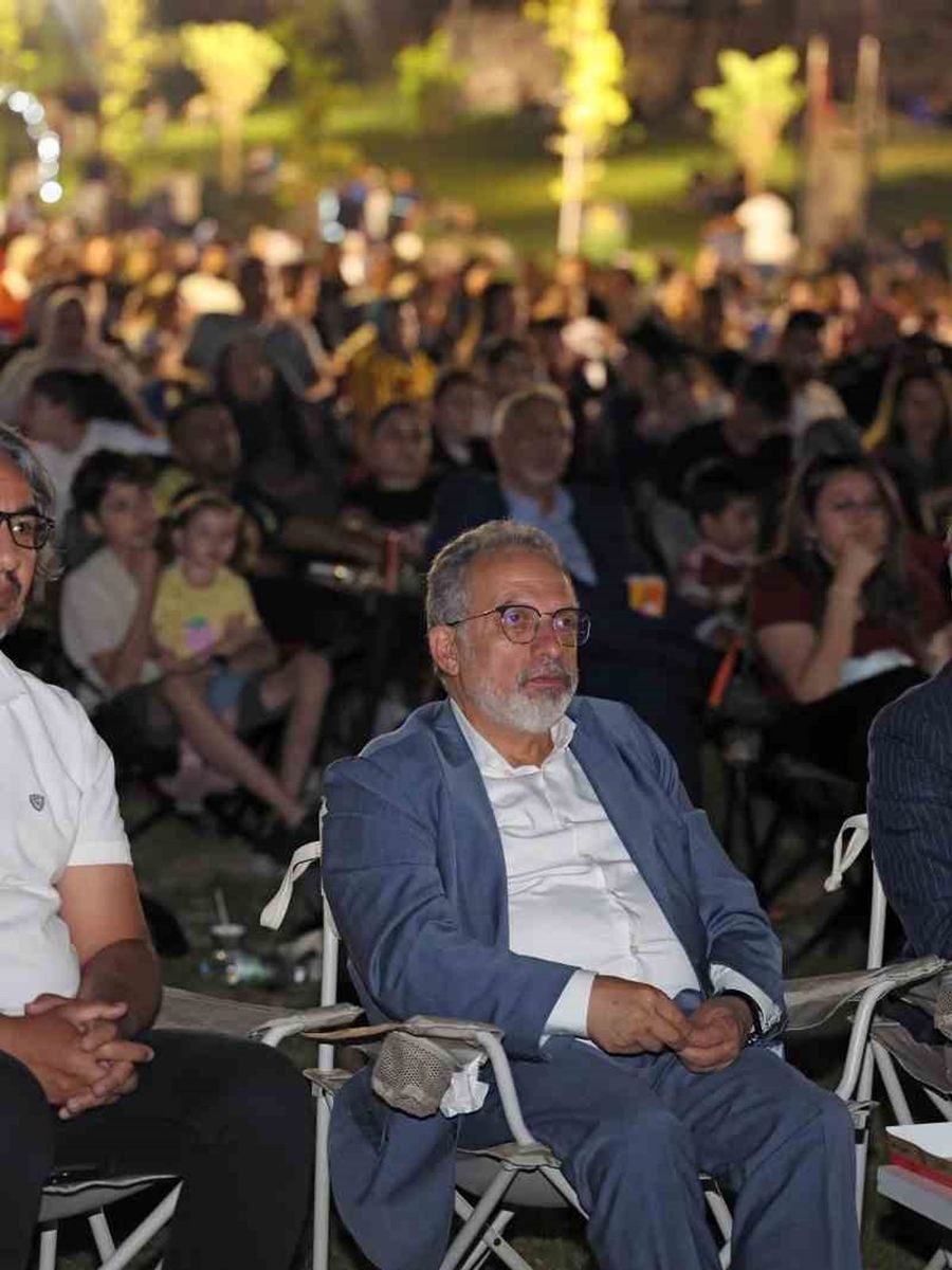 Talas’ta açık hava sinemasında ‘Asırlık Gece’ heyecanı