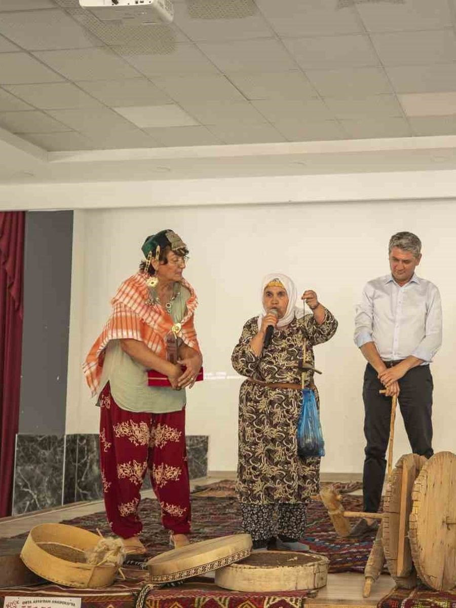 Mersin’de bilim ve kültür buluşması Yörük göçüyle başladı