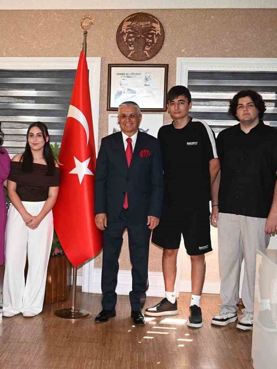 Kemer’de ücretsiz eğitimle üniversite başarısı