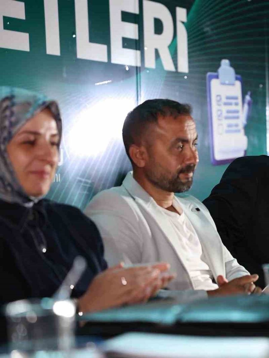 Başkan Özlü’den Tokuşlar’da mahalle sohbeti