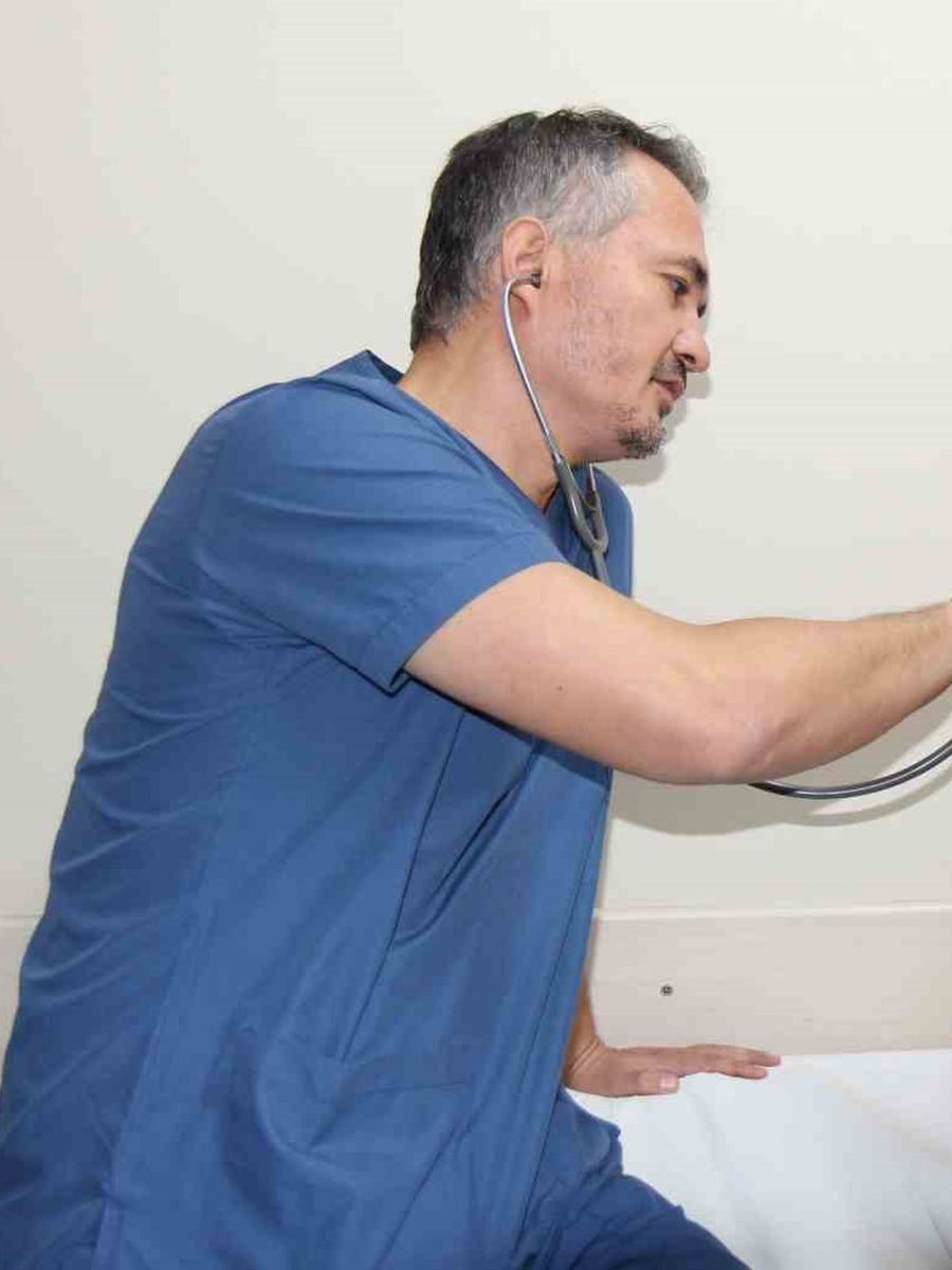 Akciğerindeki 20 santimetrelik dev balon ameliyatla alındı