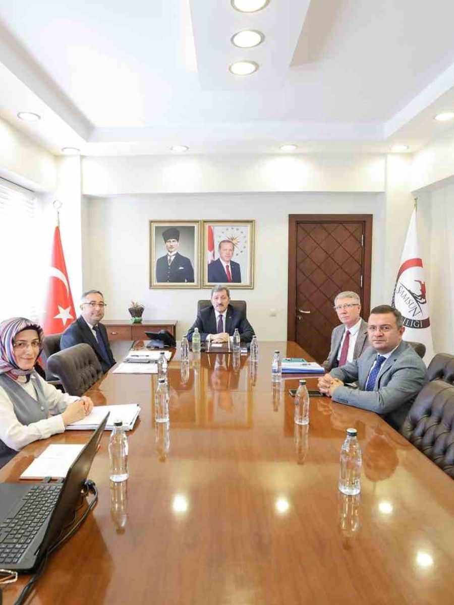 Samsun’un mahalleleri için yol, altyapı ve güvenlik gündemi