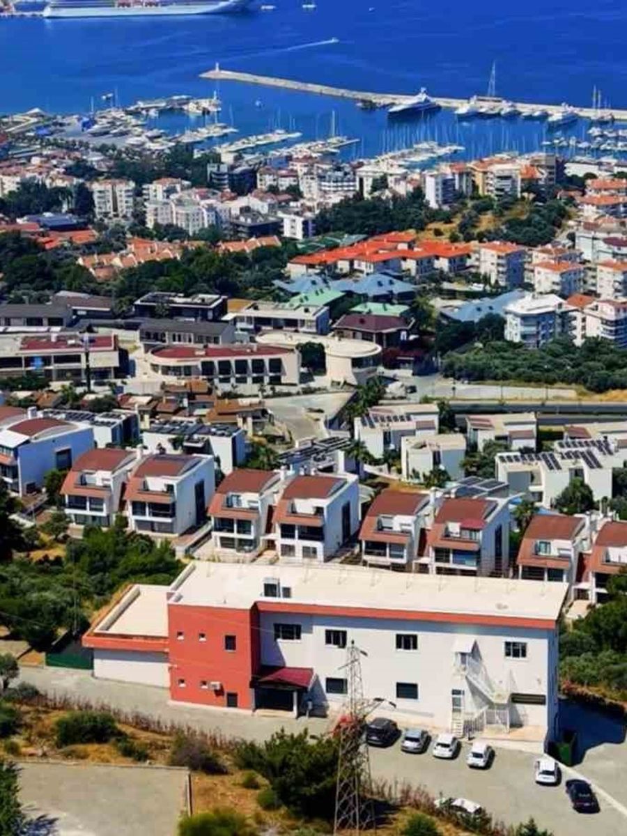 ADÜ, Kuşadası’nda sağlık turizmine güç katıyor