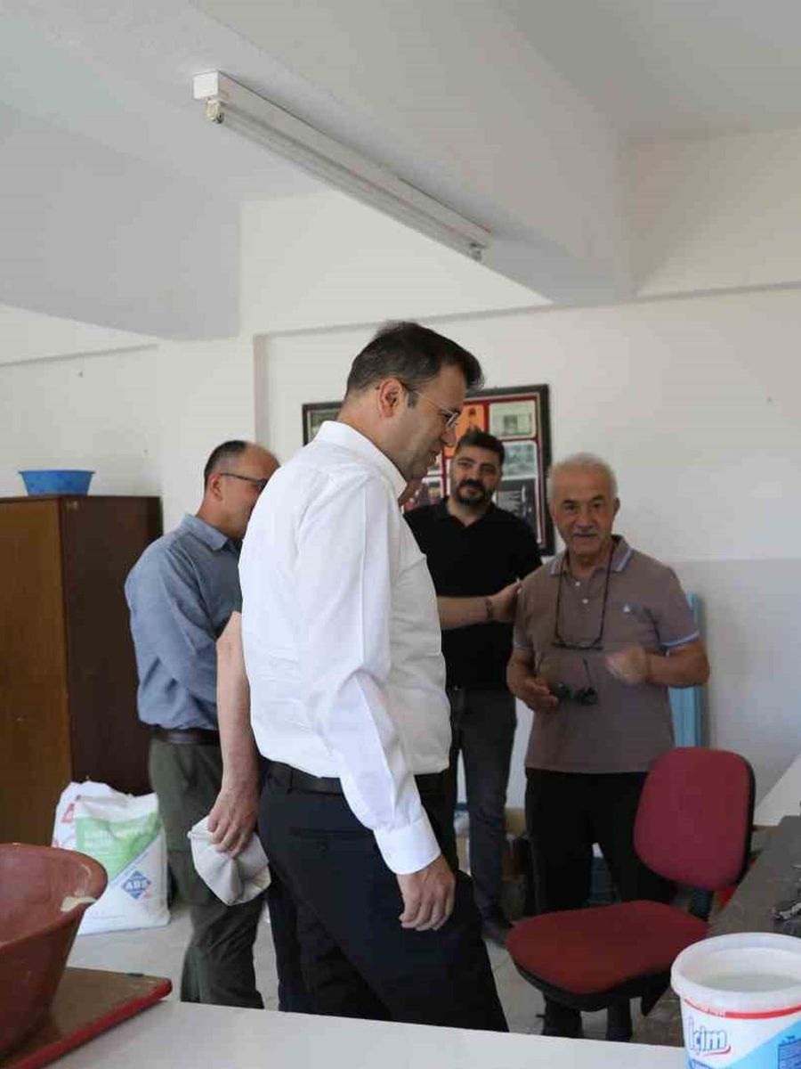 Vali Akmeşe Kınık Höyük Kazı Alanını inceledi