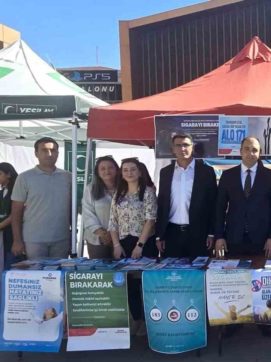 Erzincan’da Halk Sağlığı Haftası kapsamında farkındalık standı açıldı
