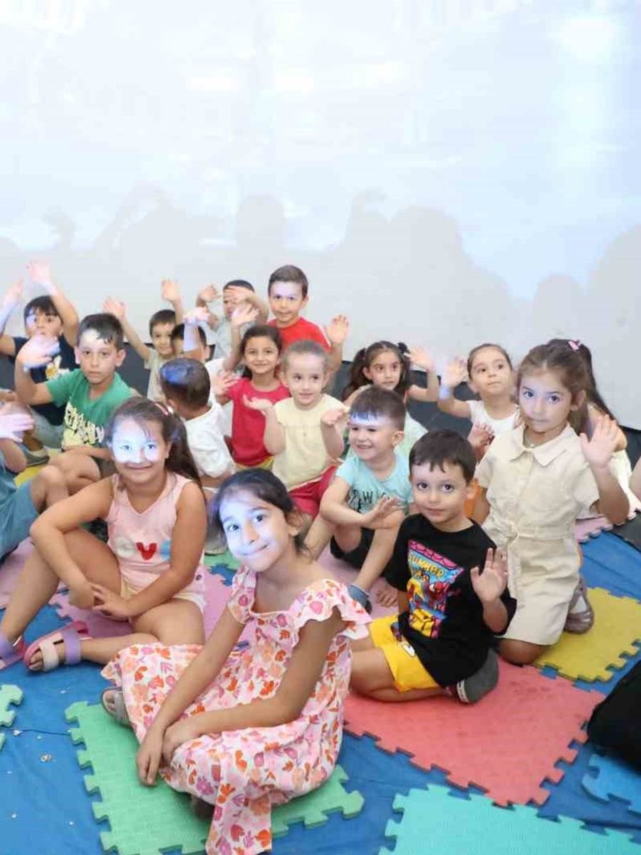 Yunusemreli çocuklar uzayın gizemini keşfetti