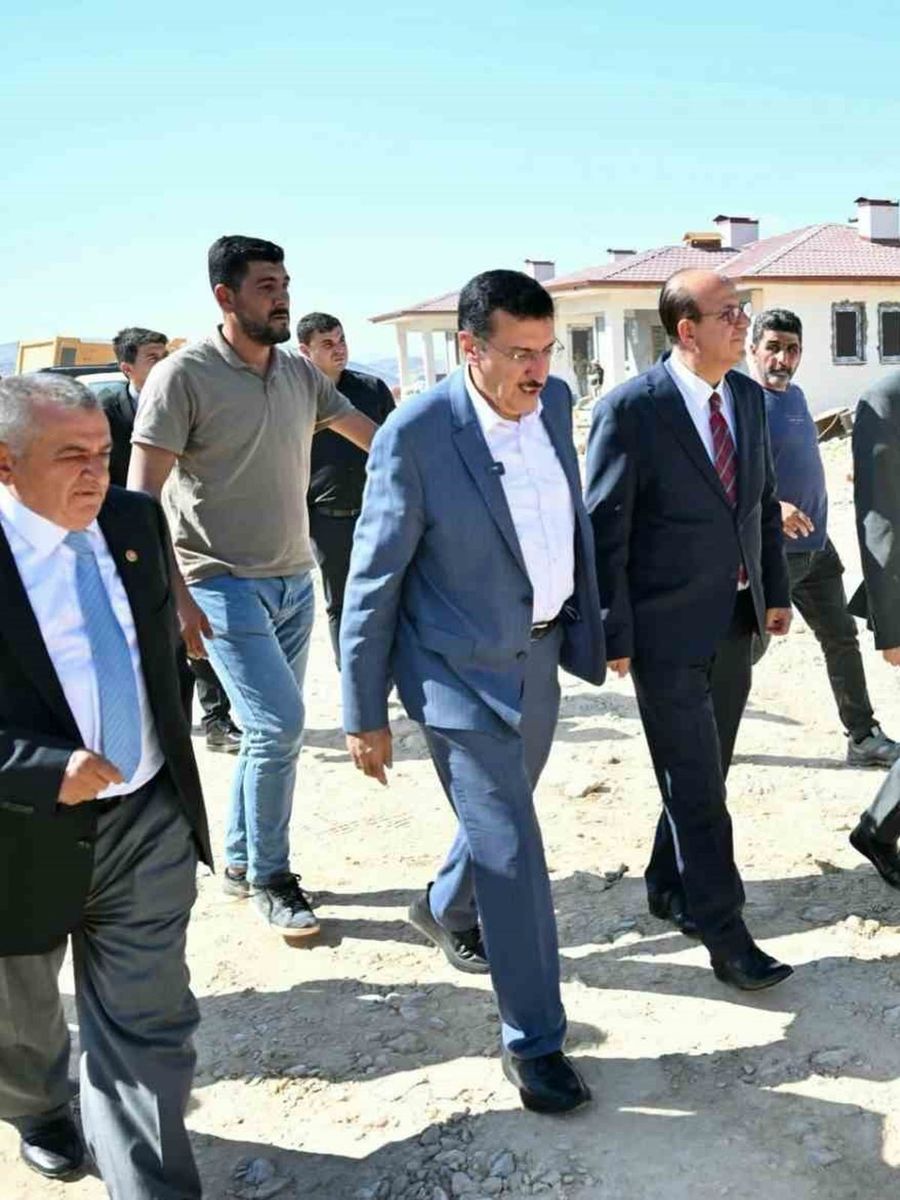 Başkan Geçit’ten Kadiruşağı Mahallesi’ne köprü müjdesi