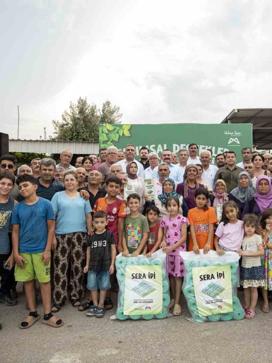 Mersin Büyükşehir Belediyesinden üreticiye nefes aldıran tarımsal destek